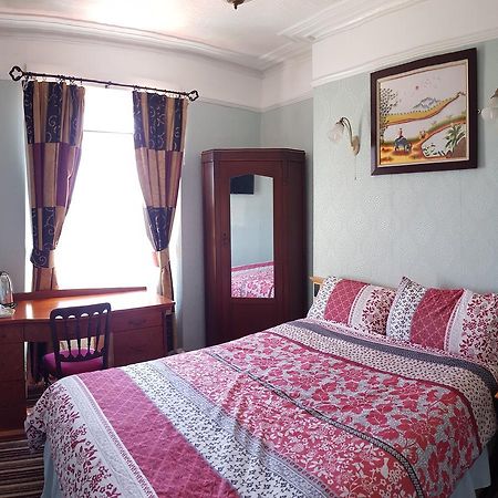 Sandpiper Guesthouse スウォンジー エクステリア 写真