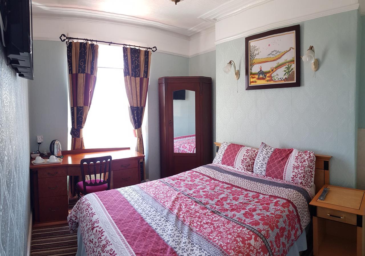 Sandpiper Guesthouse スウォンジー エクステリア 写真